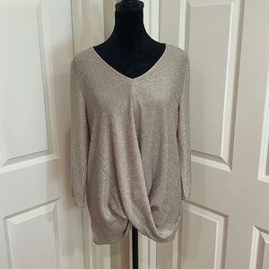 Chloe & Jasmine, women’s, M, 3/4 length sleeve blouse. Gold with glitter accent.